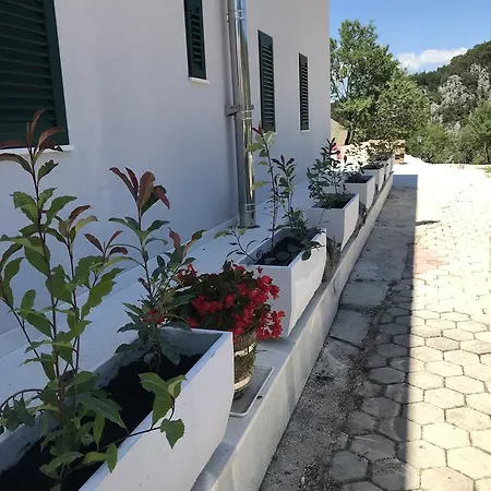 Serlija Imotski